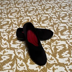 Crocs slip on shoes NWOT and no box